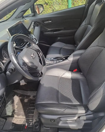 Toyota C-HR cena 89900 przebieg: 85000, rok produkcji 2019 z Gniezno małe 37